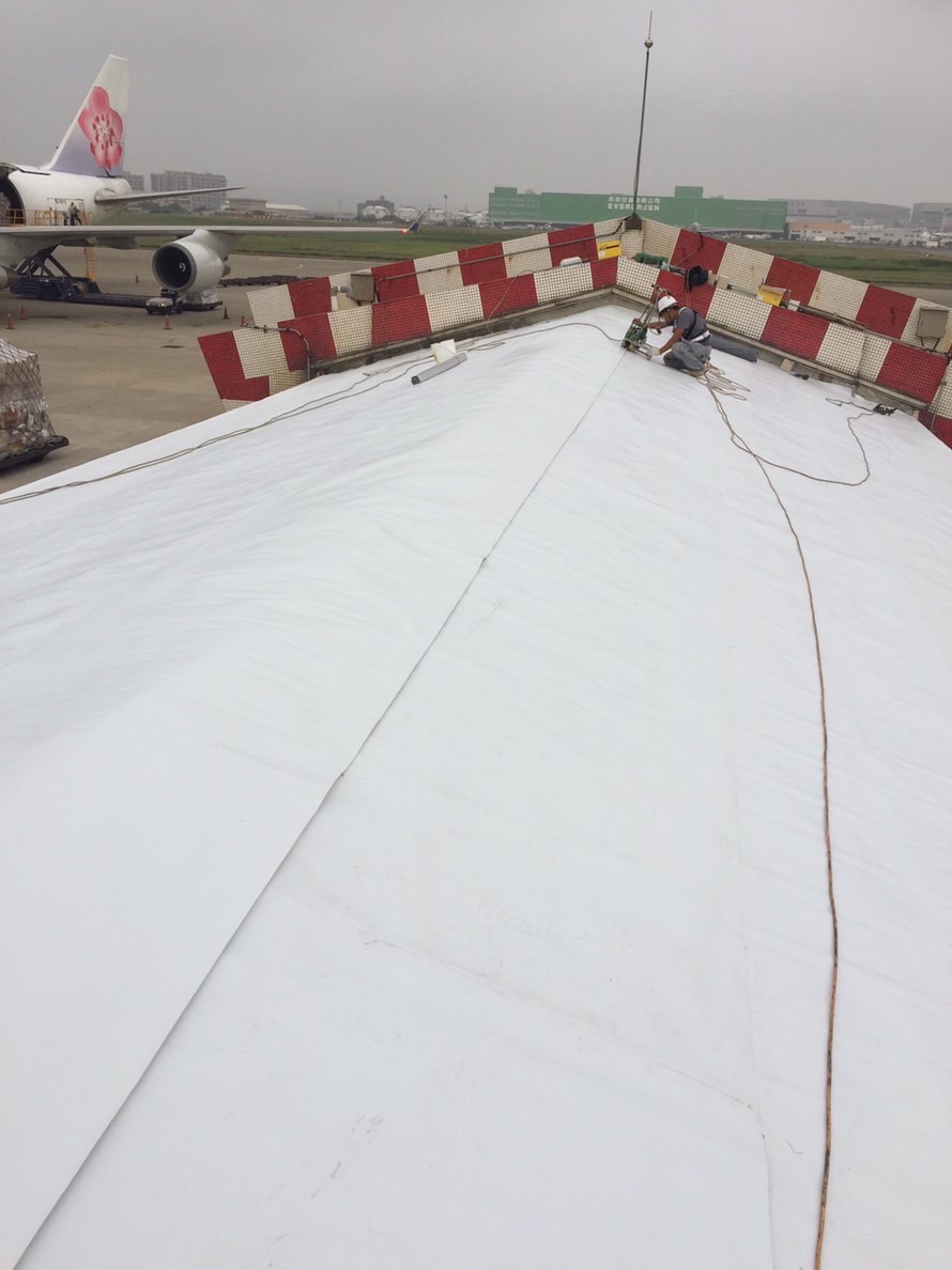 Roof Mesh (PVC, Red Clay)