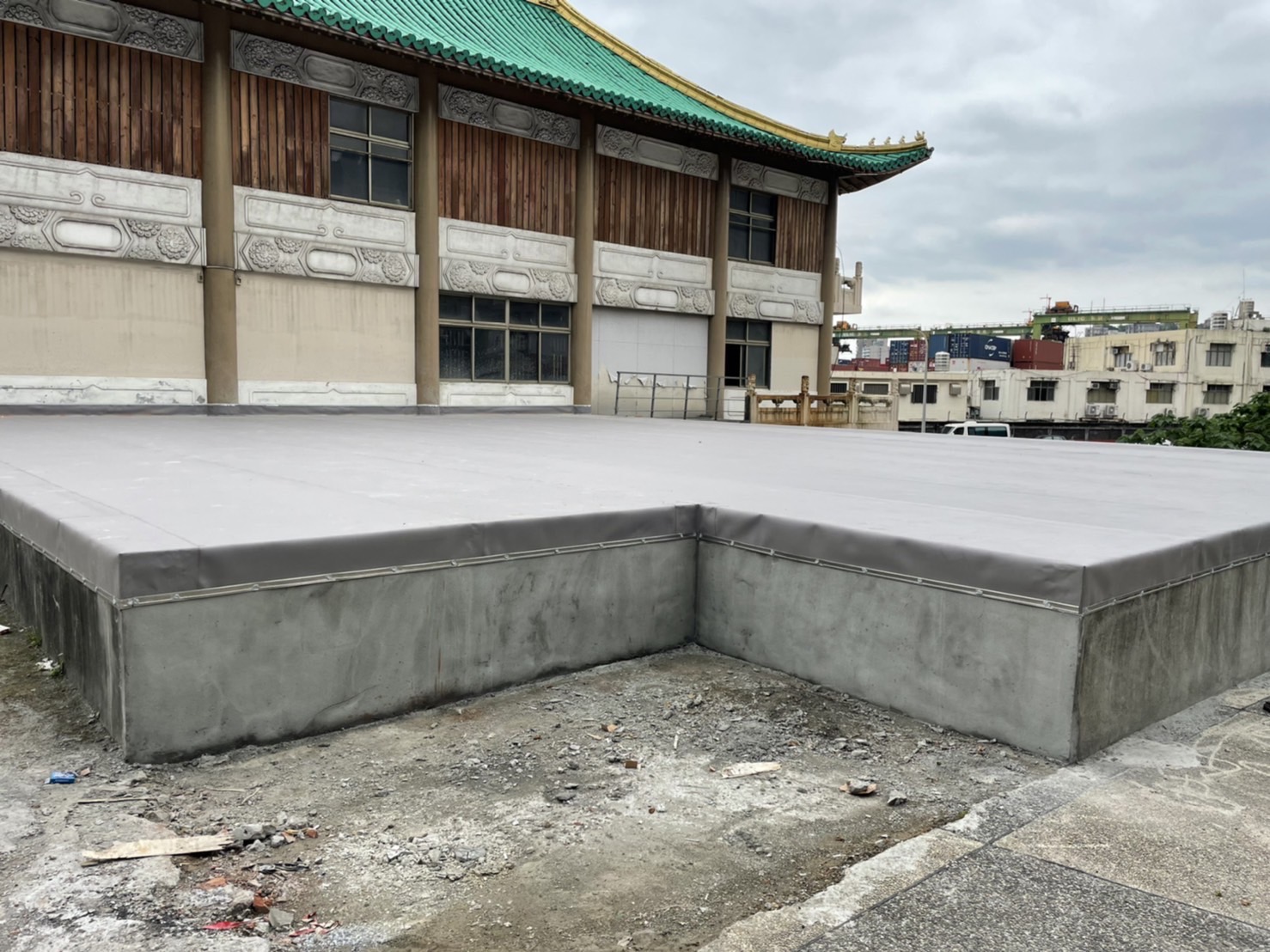 Roof Mesh (PVC, Red Clay)